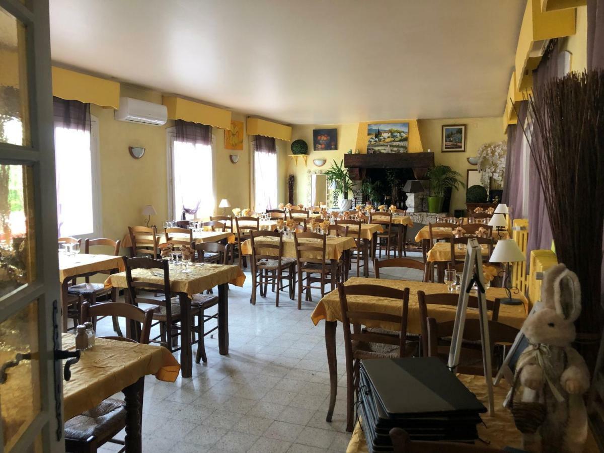Hotel Le Provencal Aups Exterior foto